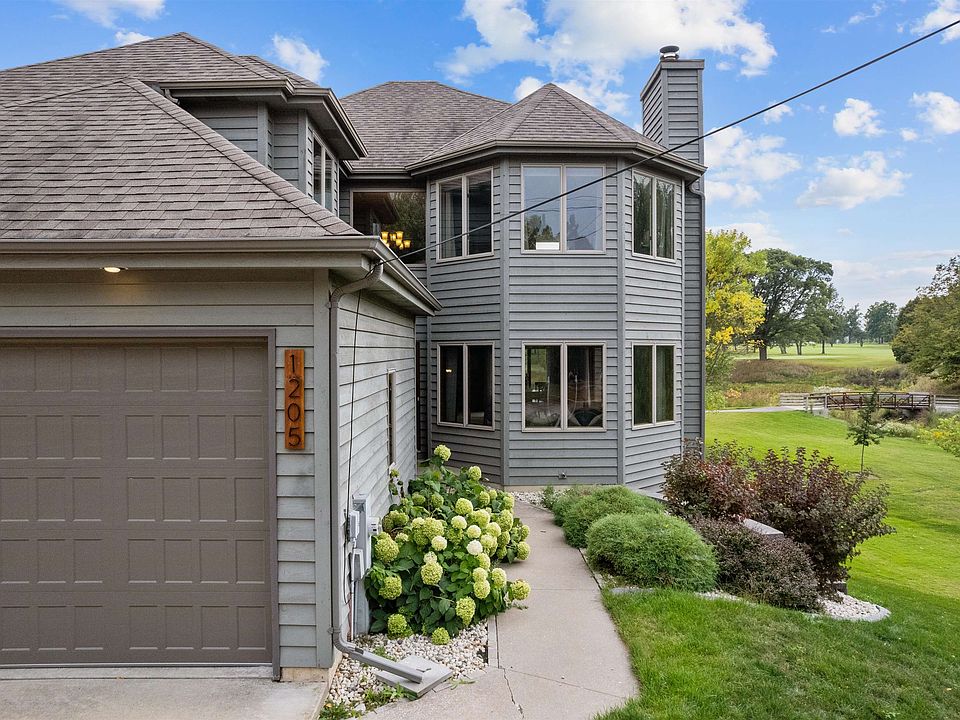 1205 E Fremont St, Appleton, WI 54915 MLS 50281580 Zillow