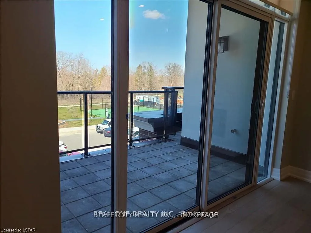 3 bed, $2,890 — Photo 4