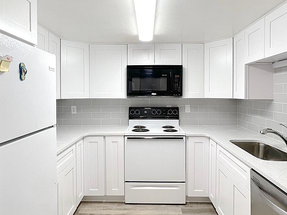 2nd image of 3758 Aristotle Ave #11276320