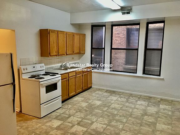 4th image of 2319 N Kedzie Blvd APT 2R