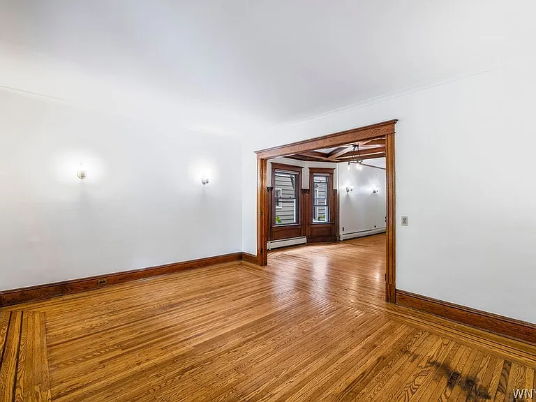 845 Potomac Ave #1 — Photo 5