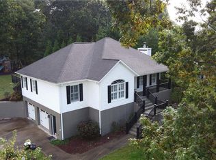 317 Meadowland Dr, Millers Creek, NC 28651
