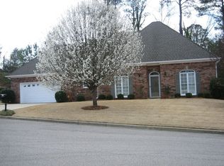 1129 Ashbury Sq, Hoover, AL 35216
