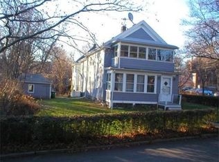29 Linden St, Newton, MA 02464