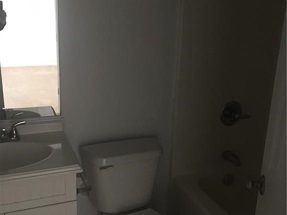3rd image of 1434 E Ocean View Ave APT A