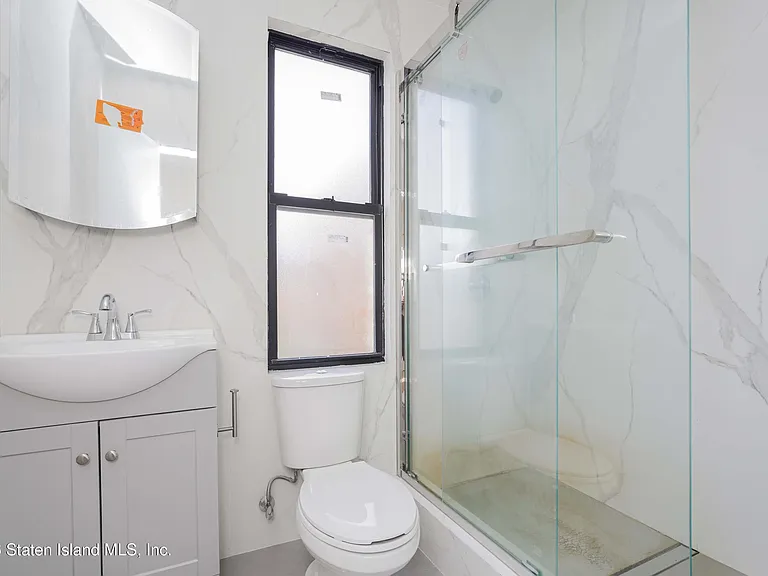19-23 Foster Rd — Photo 10