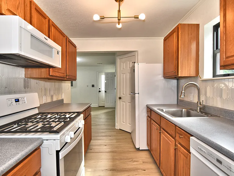 1317 N 1st St #B — Photo 4