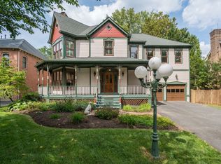 6604 Old Chesterbrook Rd, Mc Lean, VA 22101