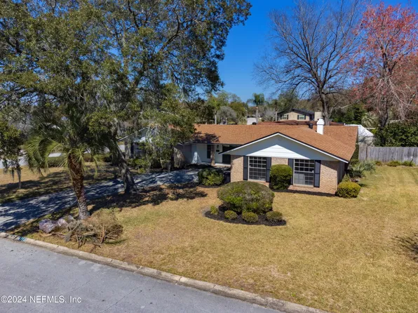 6715 SIMCA Drive, Jacksonville, FL 32277