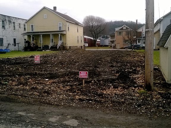 1815 Graham Ave, back view#2