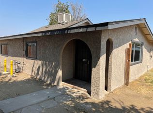 912 E K Ave APT A, Visalia, CA 93292