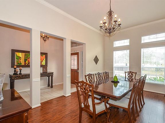 5th image of 7502 Shallow Bend Ln