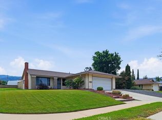 900 Cortez Dr, Corona, CA 92882