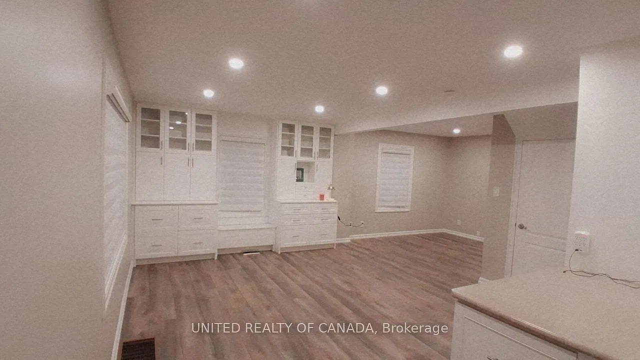 3 bed, $4,500 — Photo 4