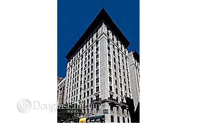 Sold by Douglas Elliman | media 20