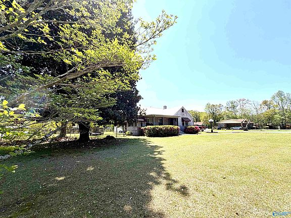 3rd image of 1080 Garmon Rd