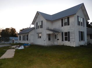 913 Winona St SE, Chatfield, MN 55923
