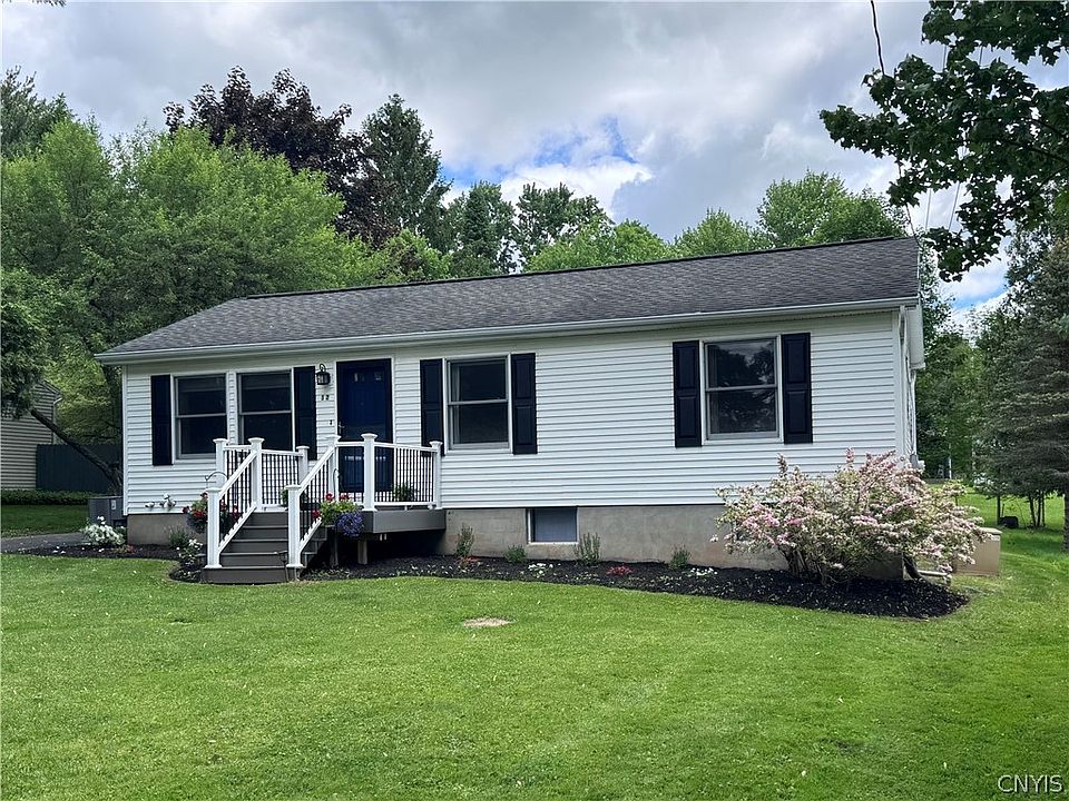 1st image of 12 Artillery Ln