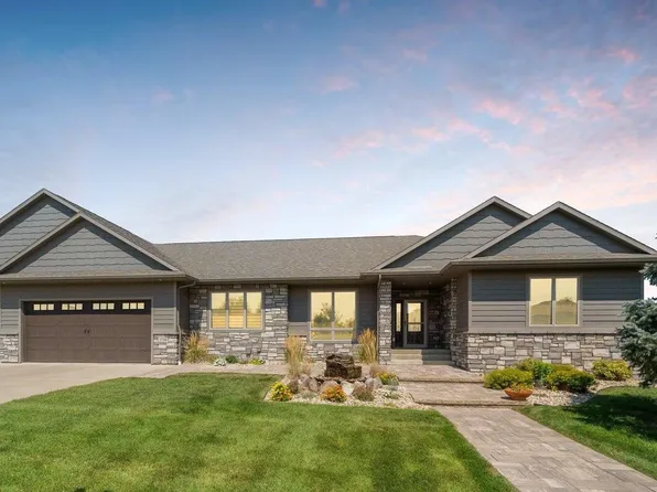 2708 W Bitterroot St, Sioux Falls, SD 57108