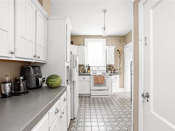 3rd image of 3015 N Washington Blvd #3015