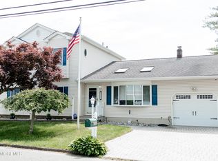 1245 Neptune Ave, Beachwood, NJ 08722