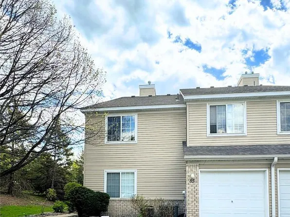 2230 Ranchview Ln N Unit 85, Plymouth, MN 55447