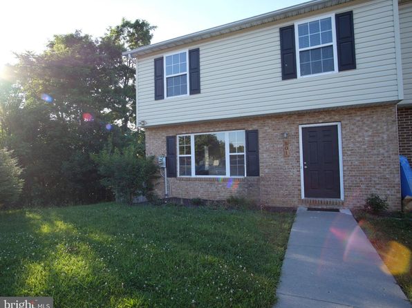 501 Emily Ln