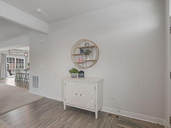 2nd image of 1834 Tall Oaks Dr