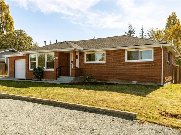 569 SE 6TH Avenue, Oak Harbor, WA 98277