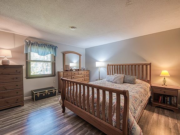 5th image of 169 Norton Ave APT 4