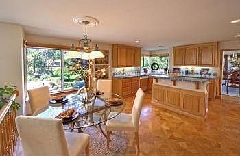 5th image of 150 Crestridge Dr