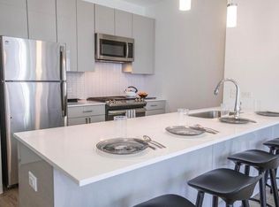 833 W Van Buren St, Chicago, IL 60607