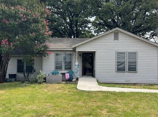 5801 Estes Ave, Forest Hill, TX 76119