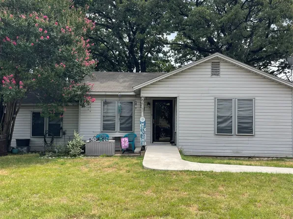 5801 Estes Ave, Forest Hill, TX 76119