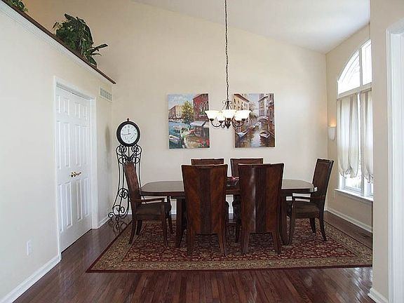 Formal dining room