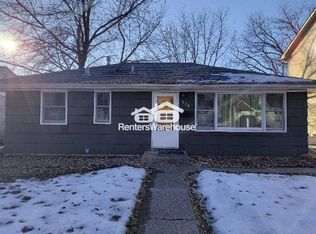 338 15th Ave N, Hopkins, MN 55343