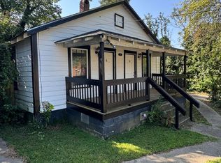 110 Summit St SE, Gainesville, GA 30501