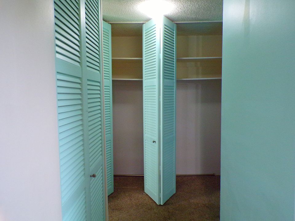 Building Photo 5