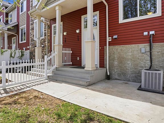 3rd image of 460 Hemingway Rd NW #19