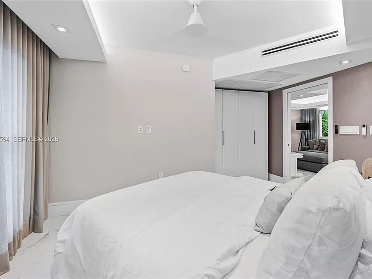 10190 Collins Ave #203 — Photo 15