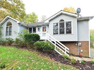 2450 Warrendale Bayne Rd, Baden, PA 15005