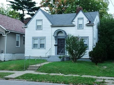 1st image of 231 S 41st St