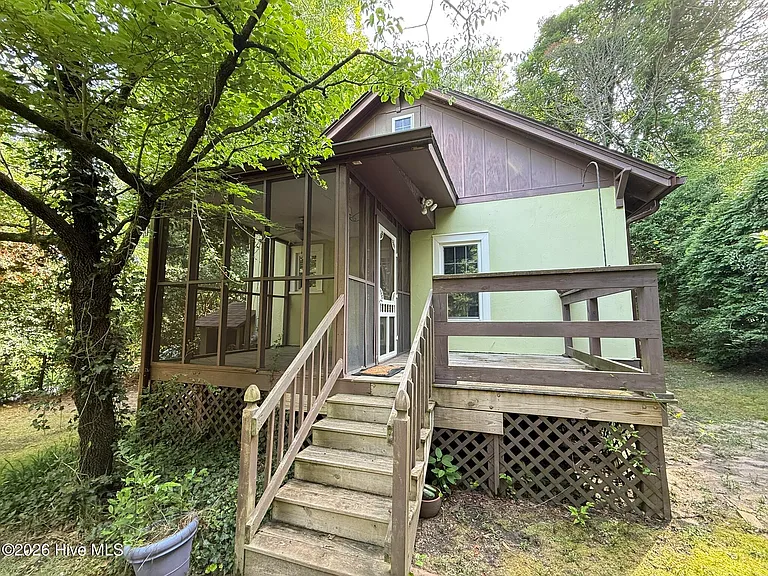 360 E Maine Ave — Photo 31