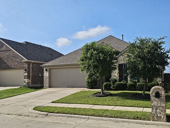 2nd image of 620 Brock Dr