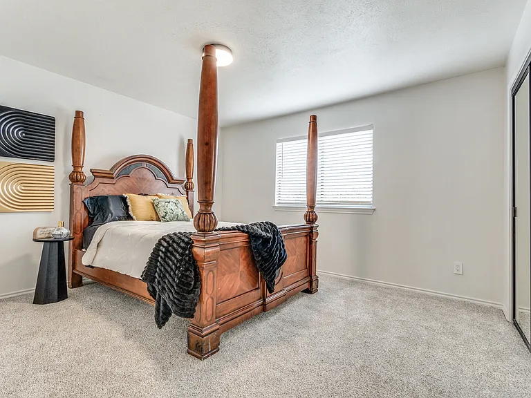 9130 Valley Chapel Ln — Photo 28