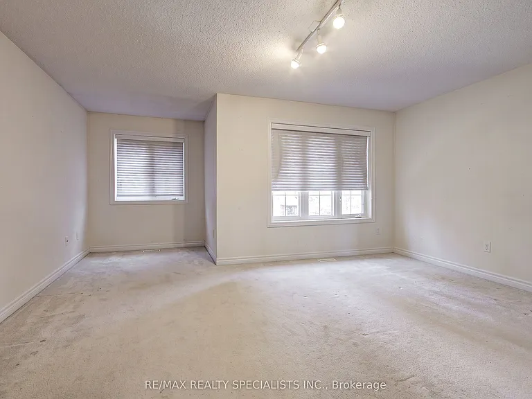 6629 Blackheath Rdg — Photo 15