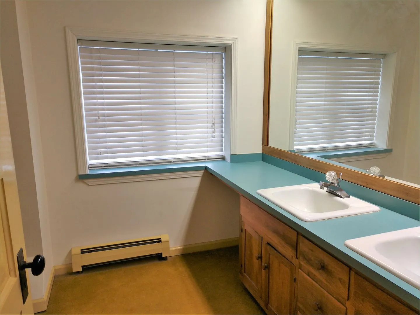 1 Bedroom Carriage House near downtown Goshen. — Photo 4