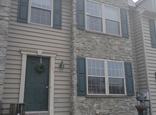 428 Indian Rock Cir #1, Elizabethtown, PA 17022