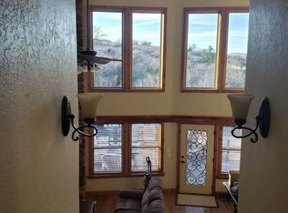 247 E Lake Dr, Medicine Park, OK 73557