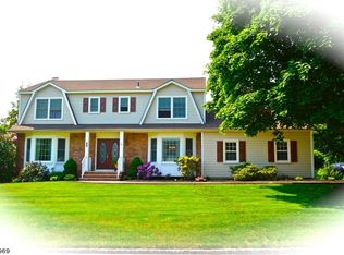 88 Royce Brook Rd, Hillsborough, NJ 08844